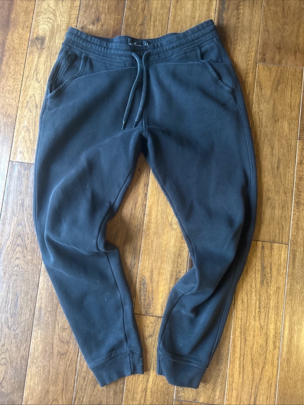 Hollister Men’s Black Jogger Sweatpants Large Tall Drawstring Pockets Zip